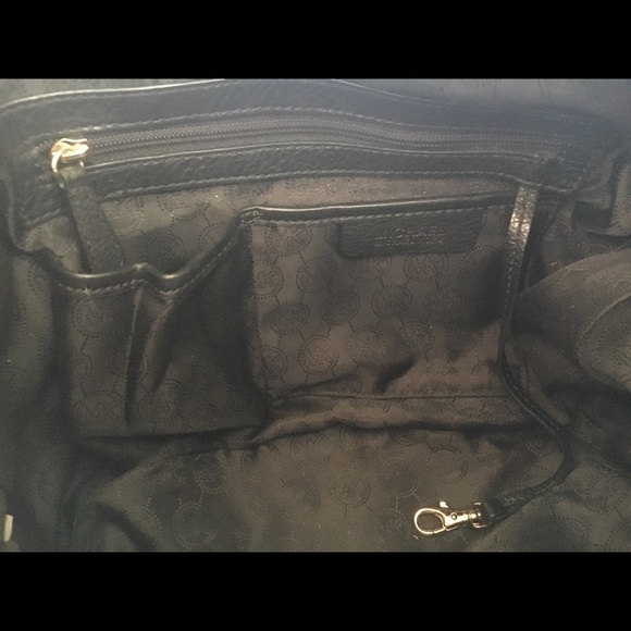 Michael Kors Bedford Med Satchel Leather Black - Picture 5 of 8